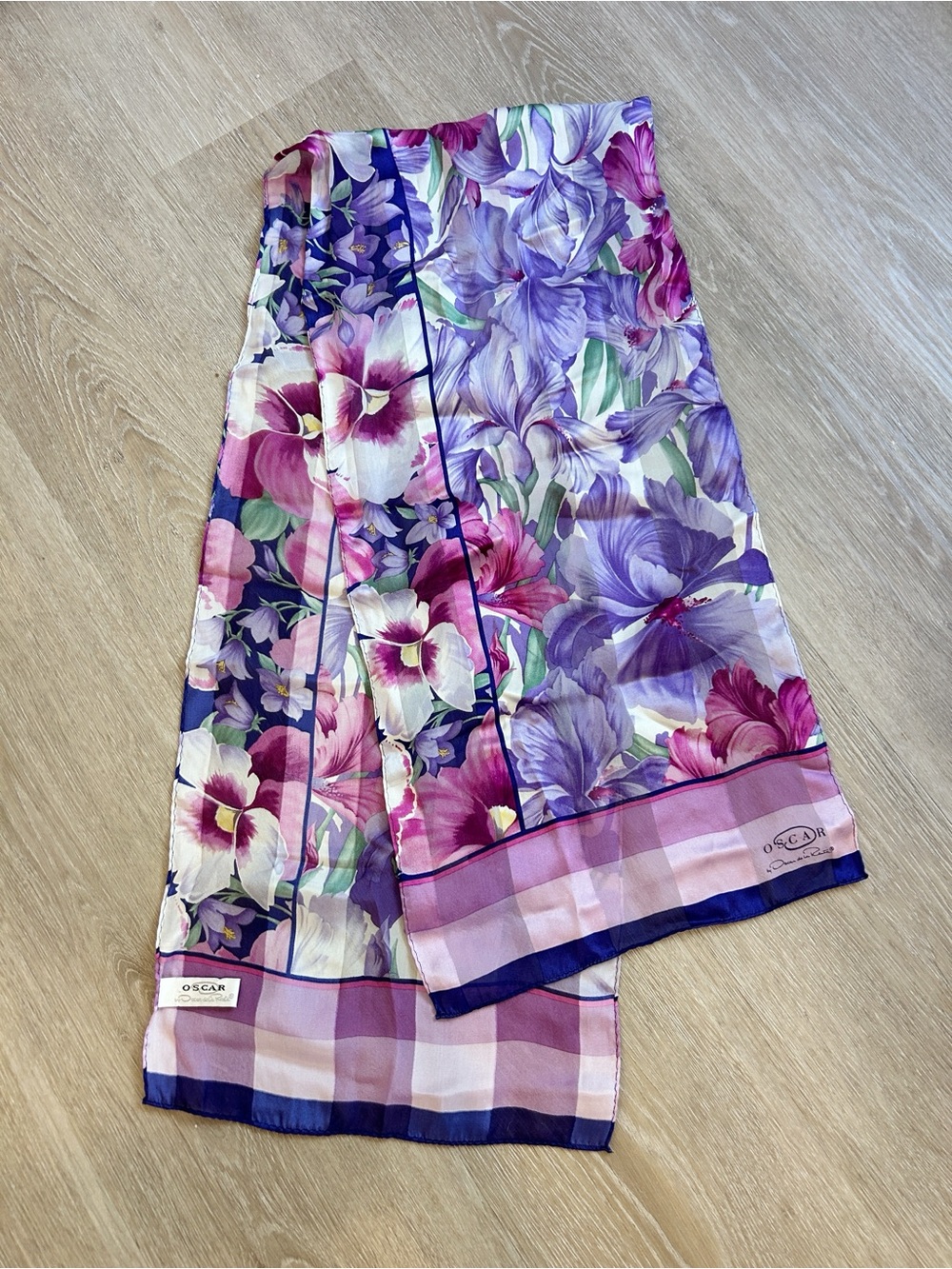 Vintage Oscar de la Renta silk scarf purple floral print scarf - Picture 2 of 7